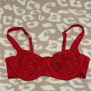 Victoria’s Secret lace Bra